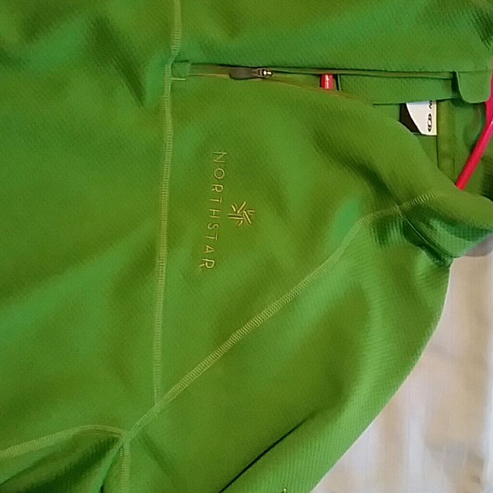 Pullover lite jacket